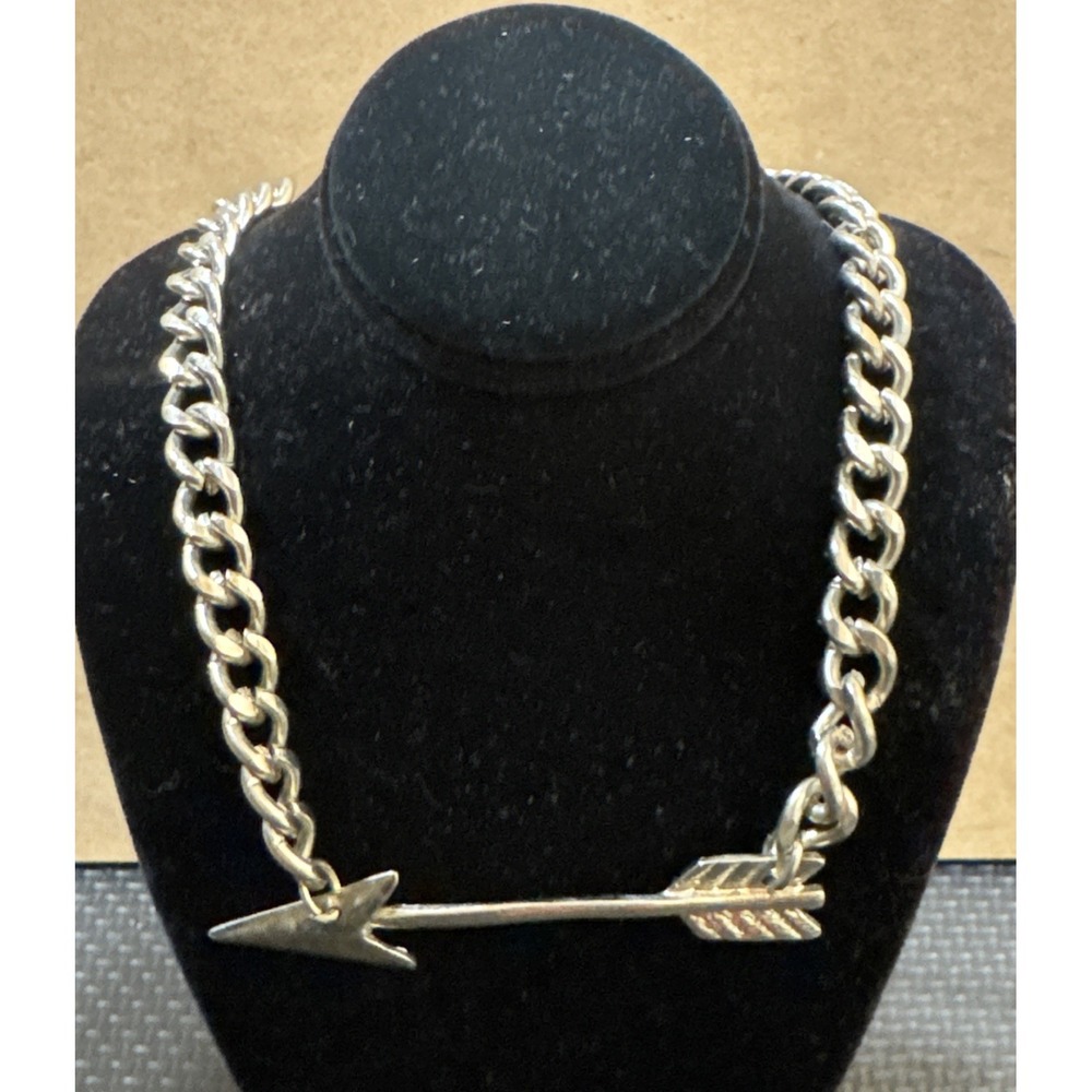 Jennifer & Co Silver-Toned Arrow Necklace